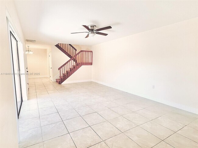Building Photo - 182 Charter Way