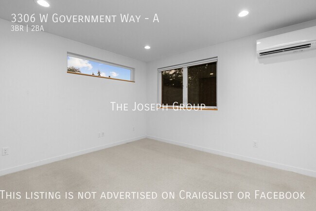 Building Photo - Stunning Magnolia 3 bed w/rooftop deck