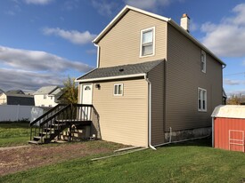 Building Photo - 119 Gardner Ave