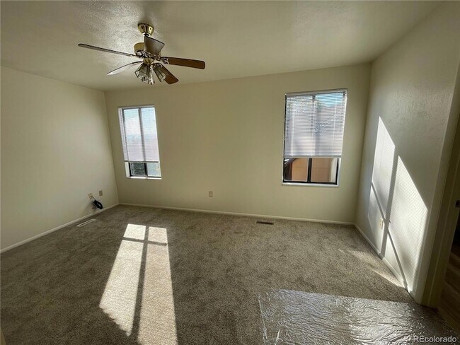 Building Photo - 4820 W 88th Pl