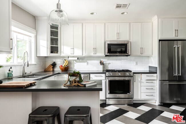 Building Photo - 3977 Berryman Ave