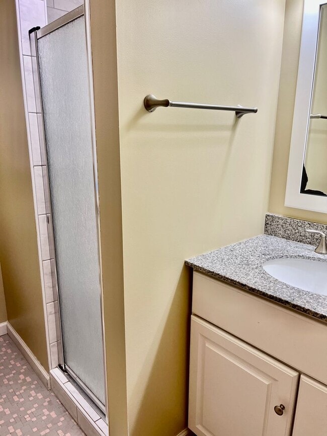 Building Photo - 102 Elmsford Rd