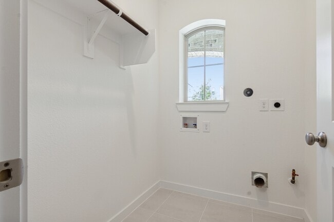 Building Photo - 11223 Common Hackberry St