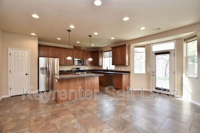 Building Photo - 1057 Cambria Drive