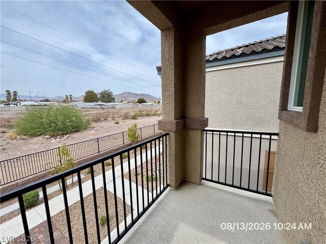 Building Photo - 630 Bellus Pl