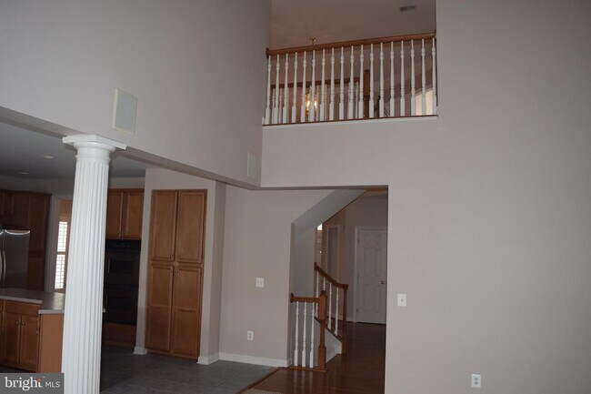 Building Photo - 8315 Kinsley Mill Pl