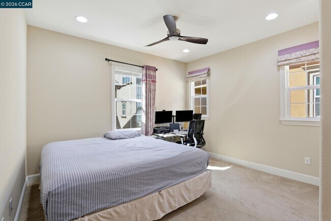 Building Photo - 5043 Ivy Leaf Springs Rd