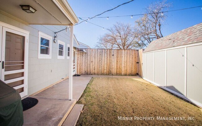 Building Photo - 3212 36th St