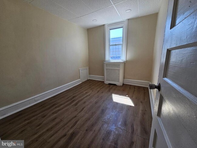 Building Photo - 718 S 52ND St S