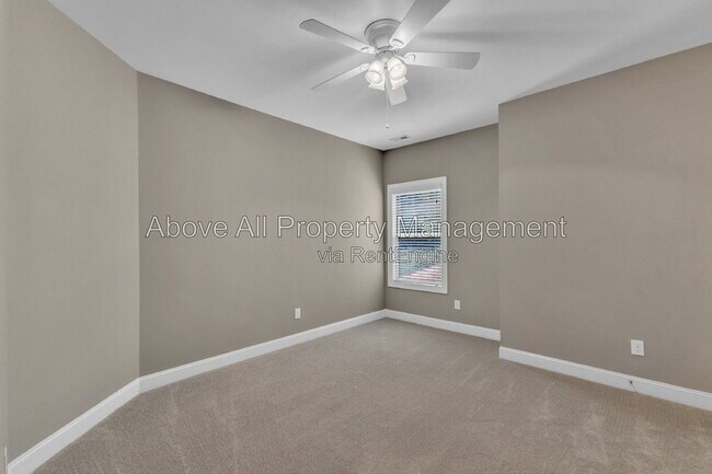Building Photo - 8313 Henderson Rd