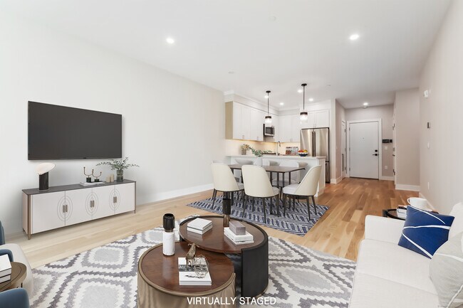 Building Photo - 8 Husted Ln