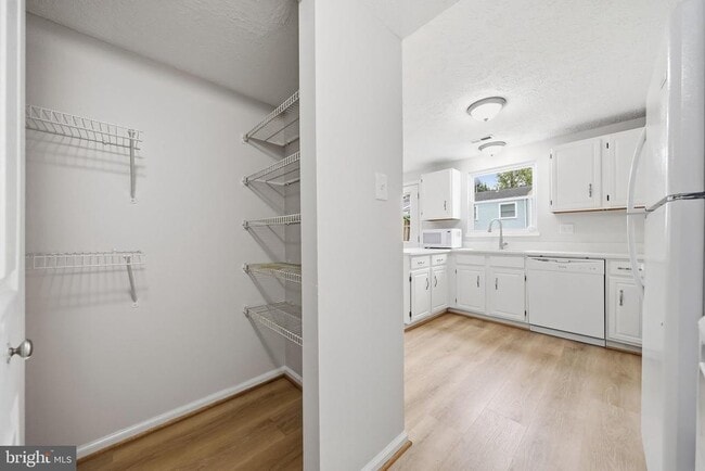Building Photo - 6711 Kernel Ct