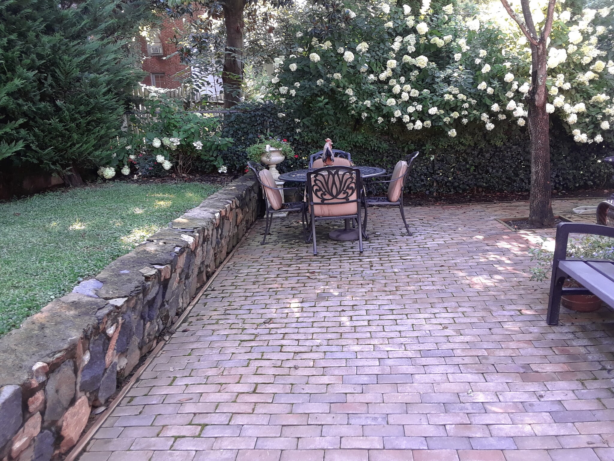 Building Photo - 313 Parkway St