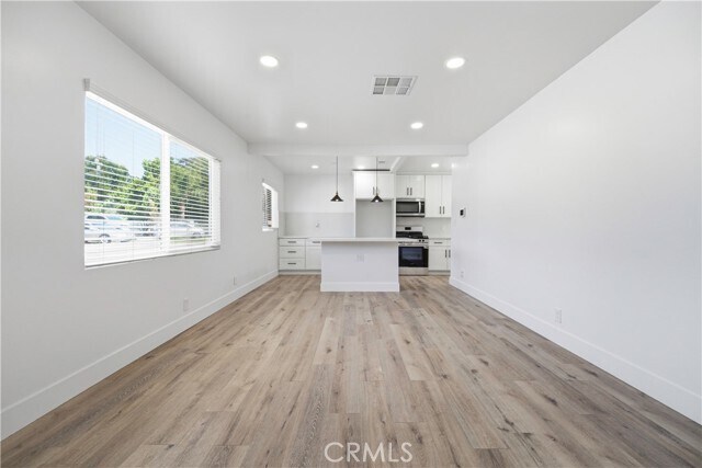 Building Photo - 13173 McKinley Ave