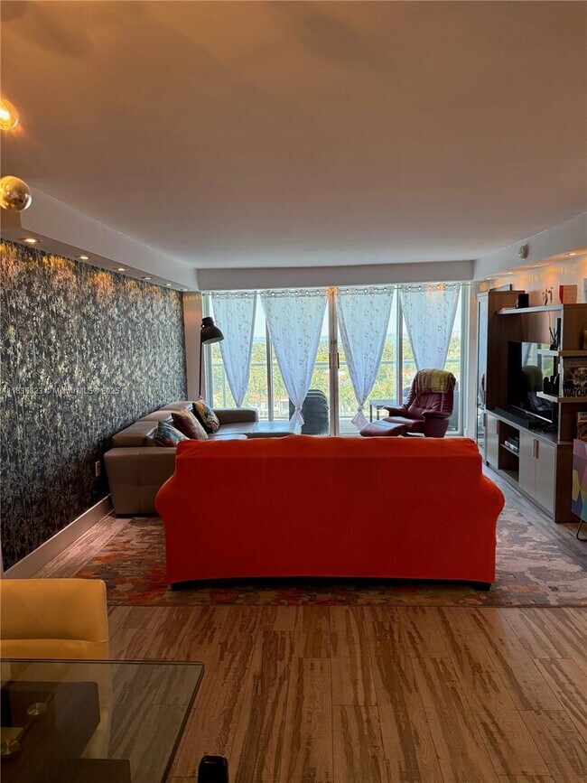 Building Photo - 5750 Collins Ave