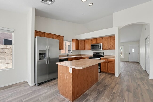 Building Photo - 7842 W Boca Raton Rd
