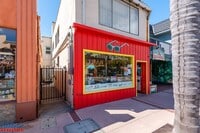 Building Photo - 211 Capitola Ave