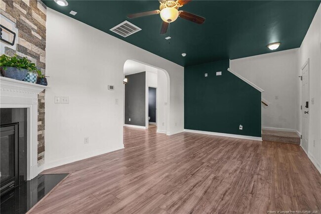 Building Photo - 154 Blue Bay Ln