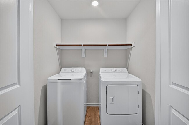 Building Photo - 3022 Serenity Ln
