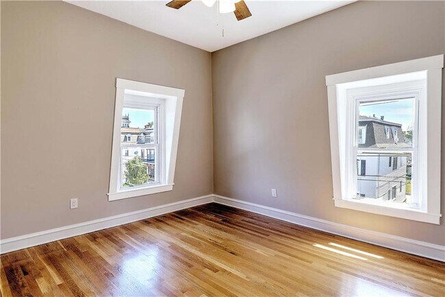 Building Photo - 227 Whipple St