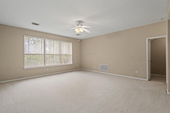 Building Photo - 9013 Sautelle Ln