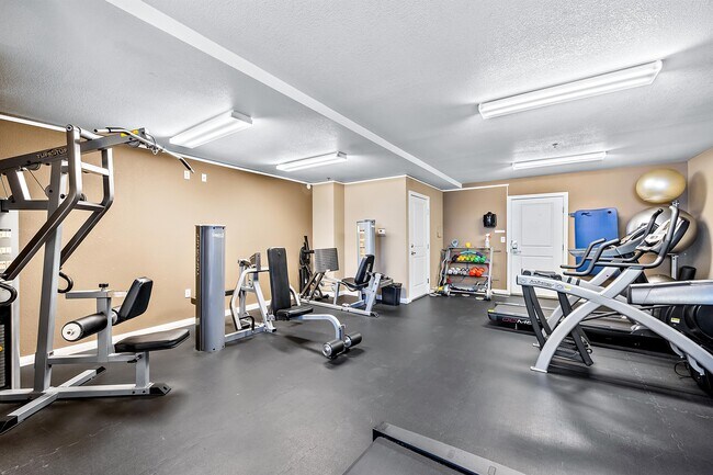 Building Photo - 1441 Central St