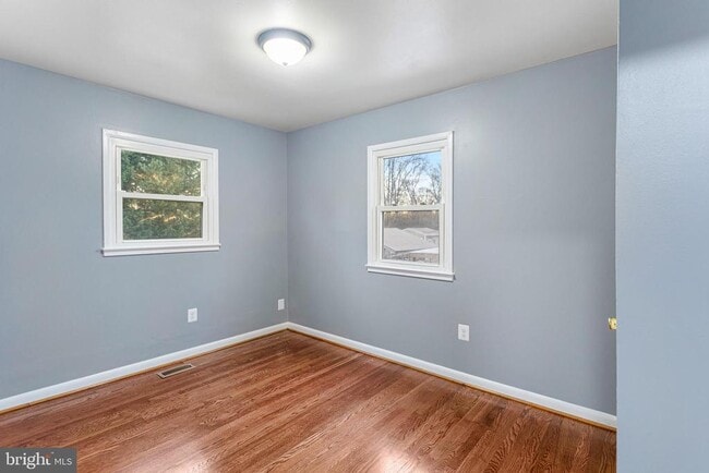 Building Photo - 14025 Mt Pleasant Dr