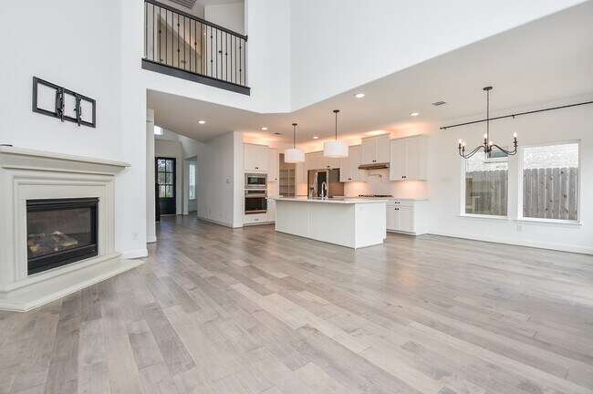 Building Photo - 18251 Winding Willow Oak Way