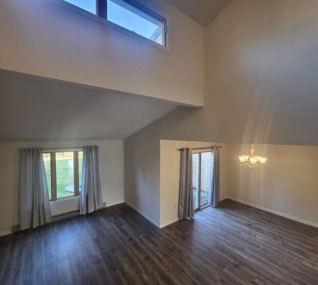 Building Photo - Desirable South Whitehall Township Townhome