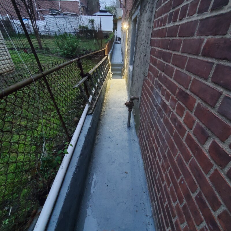 Building Photo - 3180 Fish Ave