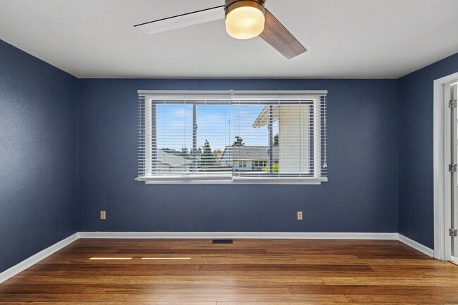 Building Photo - 4 bed, 2 bath single-level home in quiet West Salem neighborhood!