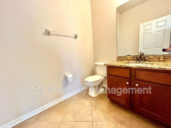 Building Photo - 11210 Roseate Dr