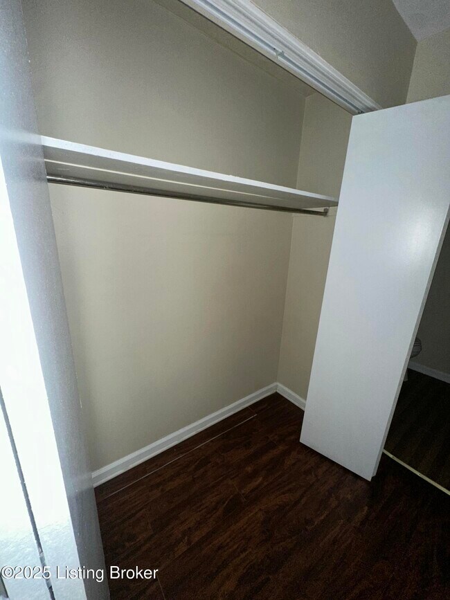 Building Photo - 3502 Lodge Ln