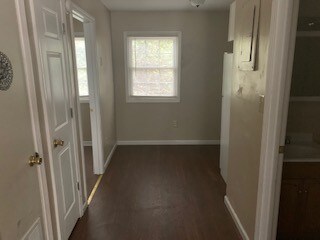 Building Photo - 2126 Malloy St