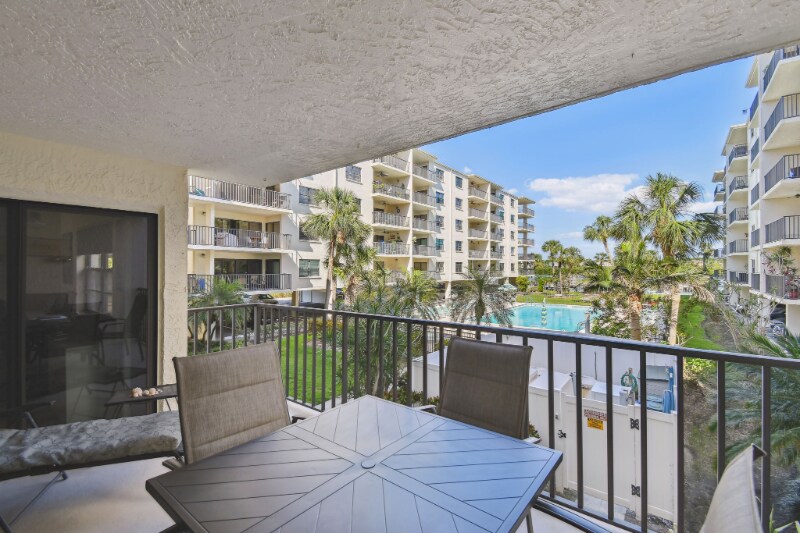 Building Photo - 19531 Gulf Blvd