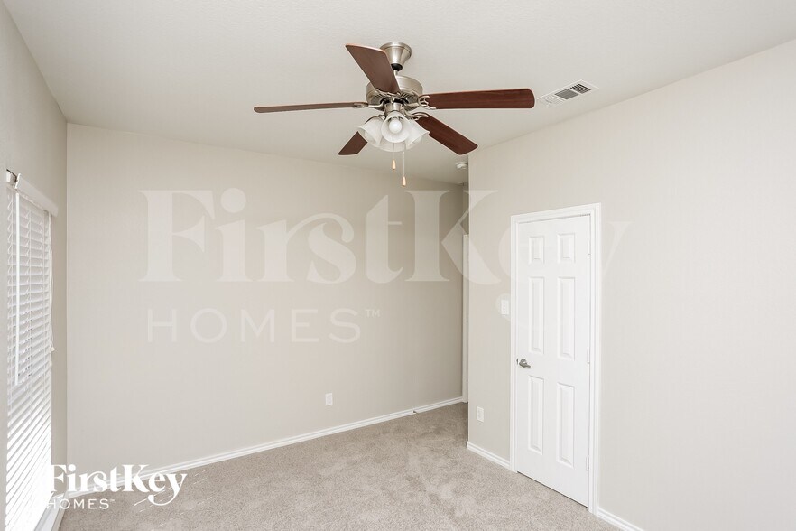 Building Photo - 6208 Charisma Ct