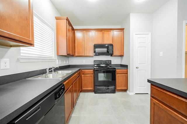 Building Photo - 103 Honeysuckle Ct.