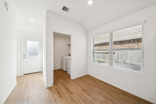 Building Photo - 24046 Priano Frst Dr