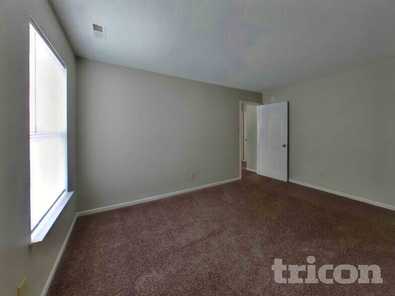 Building Photo - 7589 Wheatgrass Ln