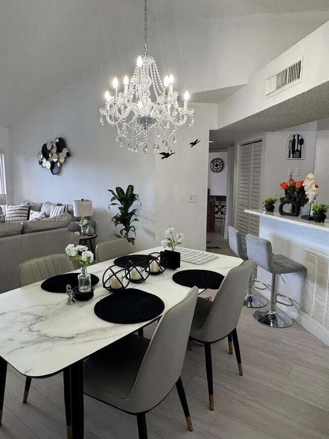 Building Photo - 8801 Wiles Rd