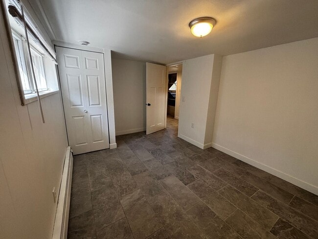 Building Photo - 1730 Converse Ave