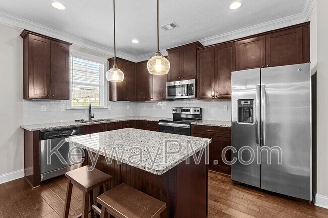 Building Photo - 2208 Jeannie Bell Ct