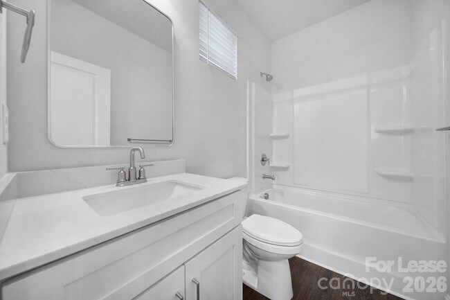 Building Photo - 2432 Arty Ave