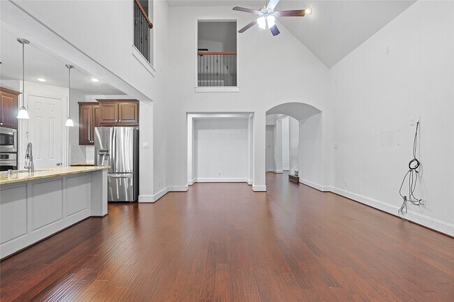 Building Photo - 5919 Solara Ledge Ln