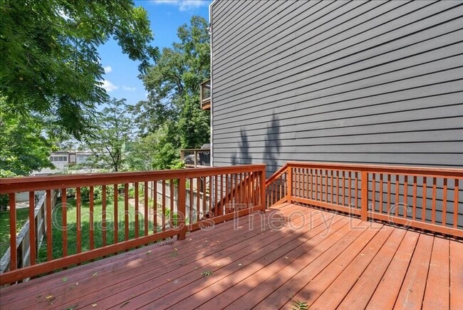 Building Photo - 1273 Oates St NE