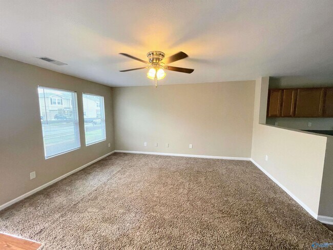 Building Photo - 229 Whitestone Dr NE