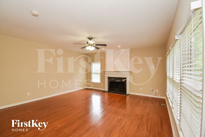 Building Photo - 1107 Charter Oak Ct