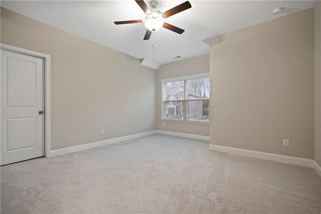 Building Photo - 2975 Western Highland Blvd