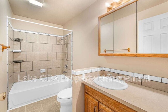 Building Photo - 1411 E Lunceford Ln