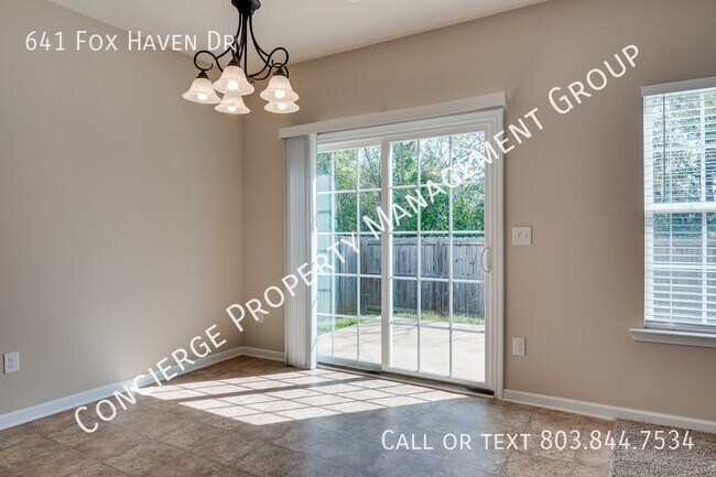 Building Photo - 641 Fox Haven Dr
